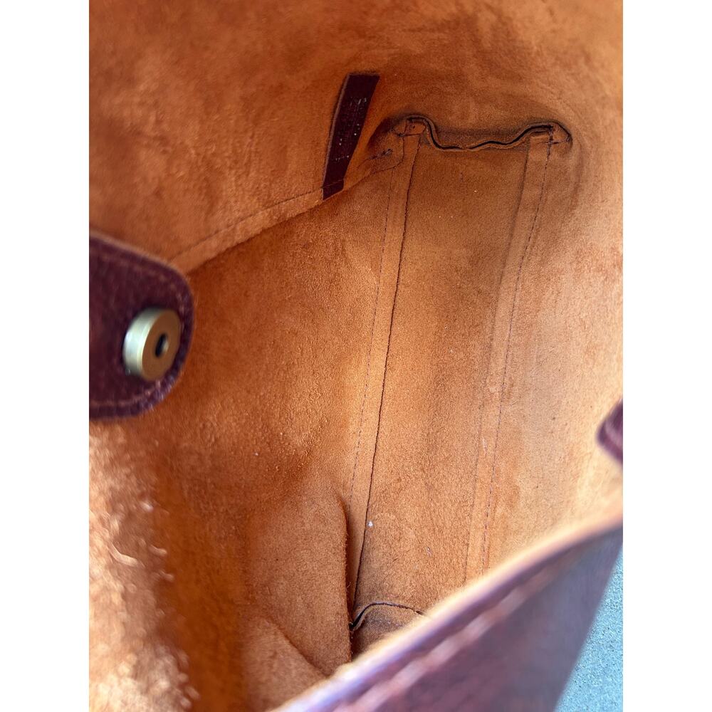 Portland Leather Goods Small Naomi Nutmeg Pebbled Leather Shoulder Crossbody Bag - Picture 11 of 11